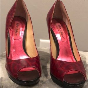 Betsey Johnson red patent leather leopard pump